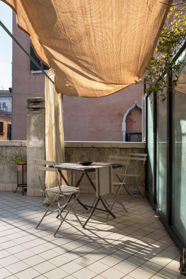 Tre Sestieri Terrace Canal View Venecia Exterior foto