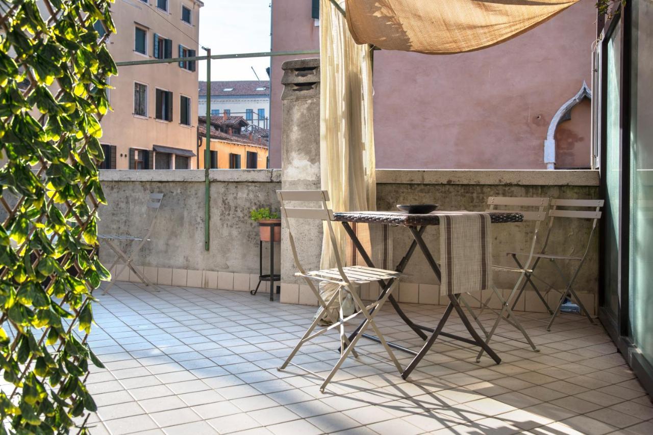 Tre Sestieri Terrace Canal View Venecia Exterior foto